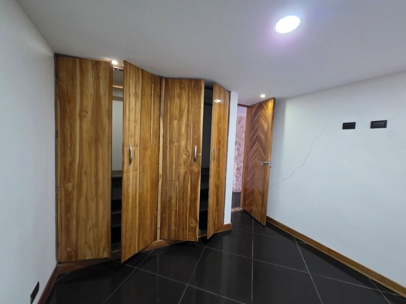 Apartamento para el arriendo en Envigado el codigo es 14998 Foto 17