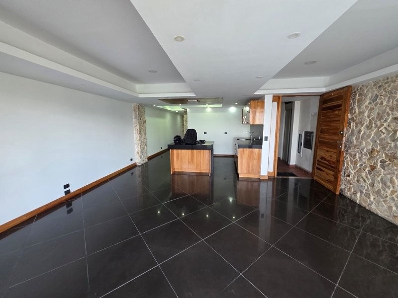 Apartamento para el arriendo en Envigado el codigo es 14998 Foto 5