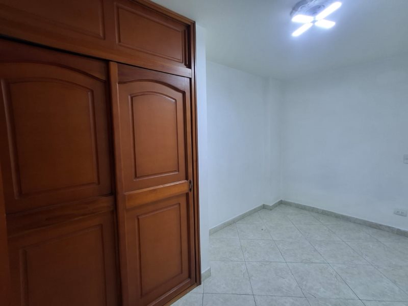 Apartamento para el arriendo en Sabaneta el codigo es 16856 Foto 4