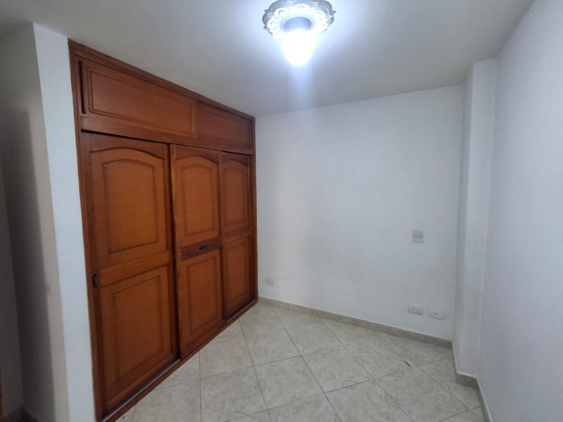 Apartamento para el arriendo en Sabaneta el codigo es 16856 Foto 3