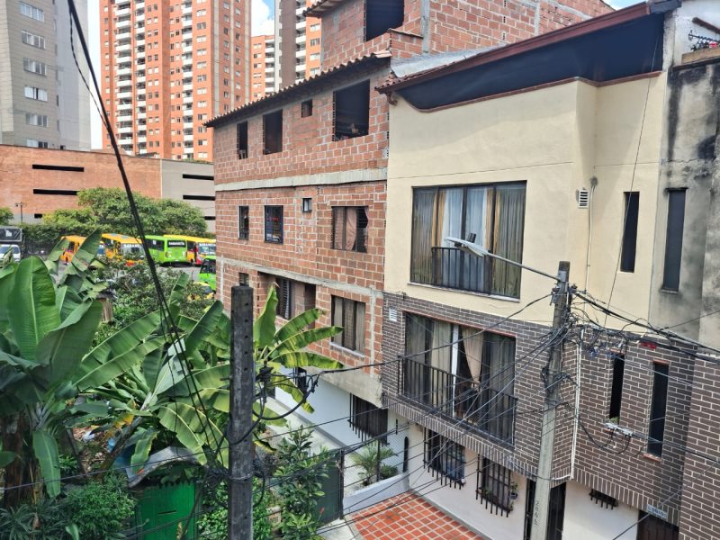 Apartamento para el arriendo en Sabaneta el codigo es 16856 Foto 5