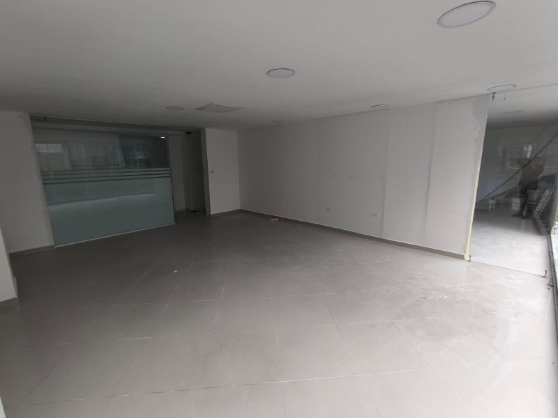 Local para el arriendo en Sabaneta el codigo es 16848 Foto 2