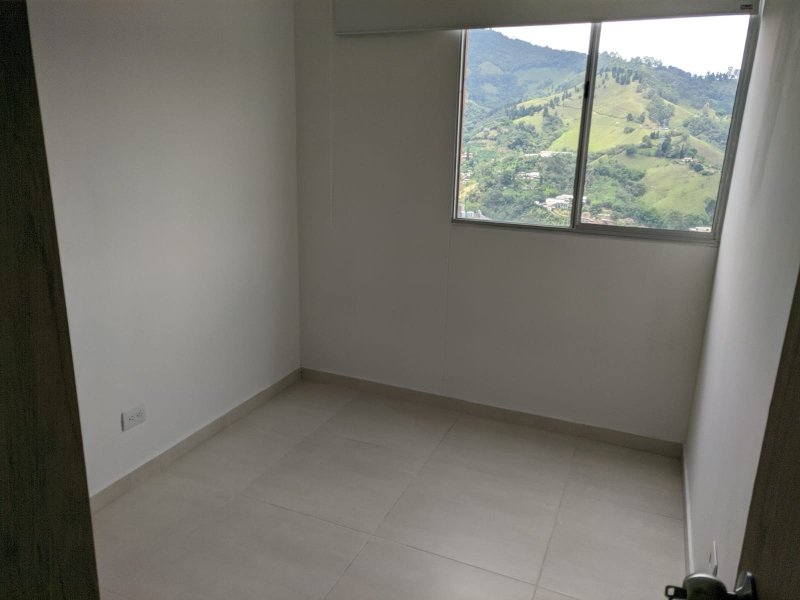 Apartamento para el arriendo en Sabaneta el codigo es 13175 Foto 11
