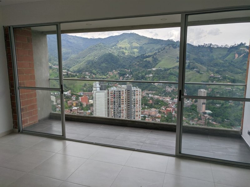 Apartamento para el arriendo en Sabaneta el codigo es 13175 Foto 4