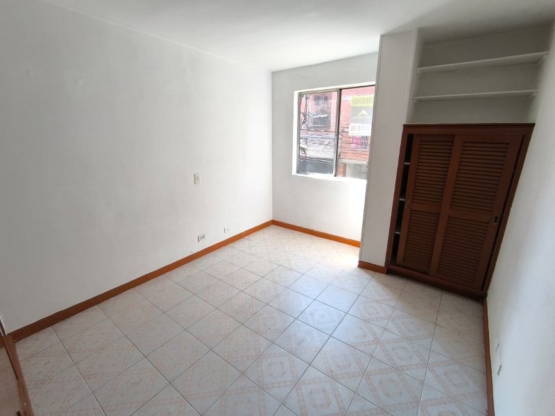 Apartamento para el arriendo en Medellín el codigo es 17437 Foto 12