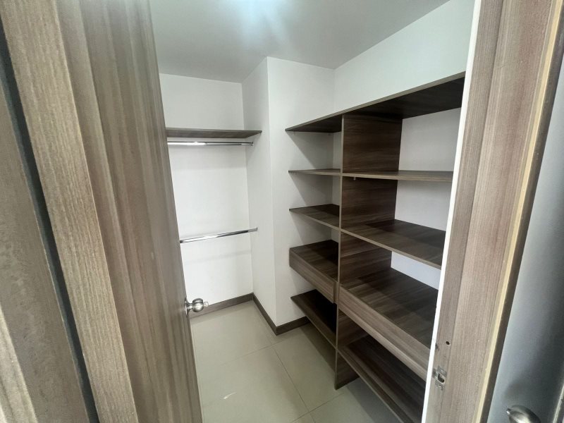 Apartamento para el arriendo en Sabaneta el codigo es 7047 Foto 11