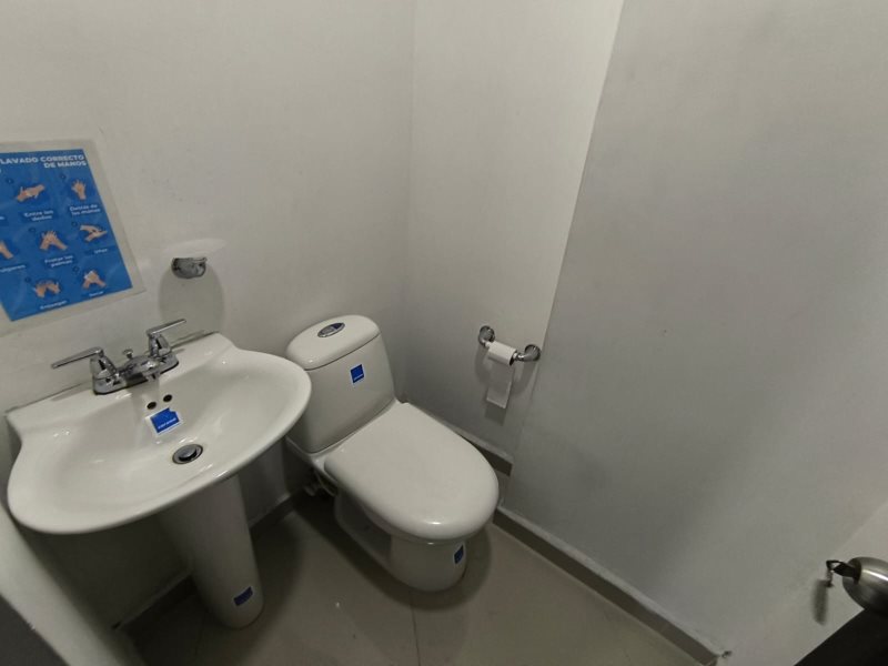 Local para el arriendo en Sabaneta el codigo es 16852 Foto 8