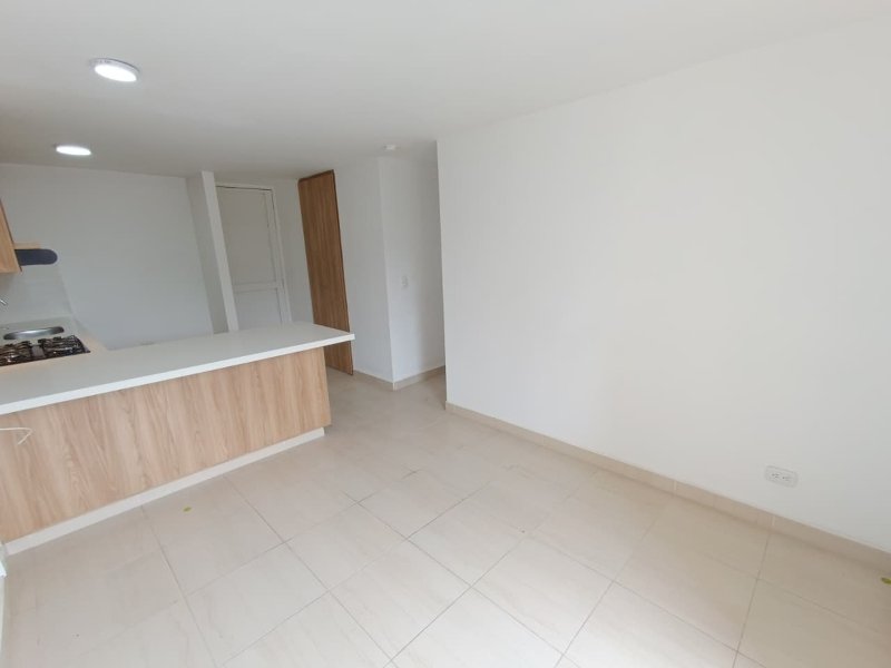 Apartamento para el arriendo en Sabaneta el codigo es 17883 Foto 7