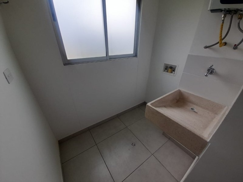 Apartamento para el arriendo en Sabaneta el codigo es 17395 Foto 19
