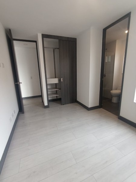 Apartamento para el arriendo en Medellín el codigo es 17399 Foto 7