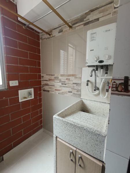 Apartamento para el arriendo en Sabaneta el codigo es 17117 Foto 19