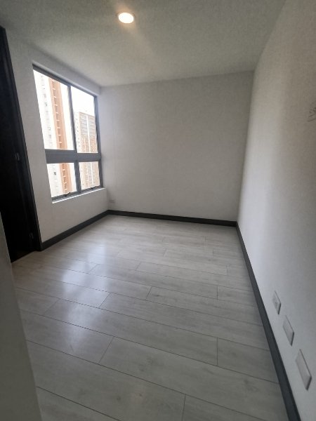 Apartamento para el arriendo en Medellín el codigo es 17399 Foto 10