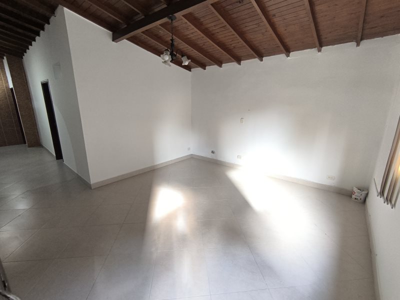 Casa para el arriendo en Sabaneta el codigo es 17054 Foto 4