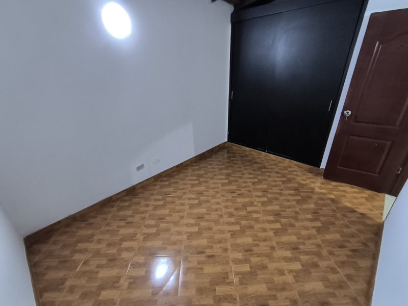 Casa para el arriendo en Sabaneta el codigo es 17054 Foto 9