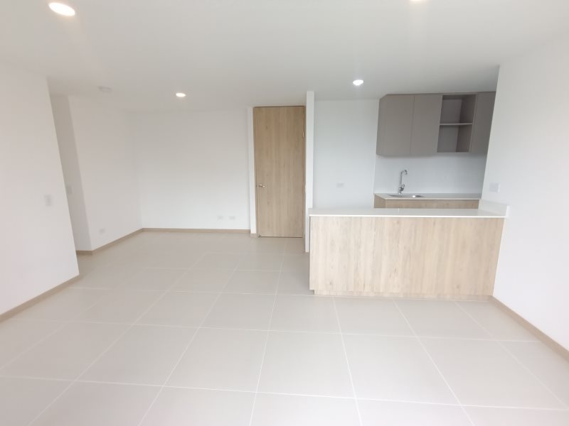 Apartamento para el arriendo en Sabaneta el codigo es 17028 Foto 4