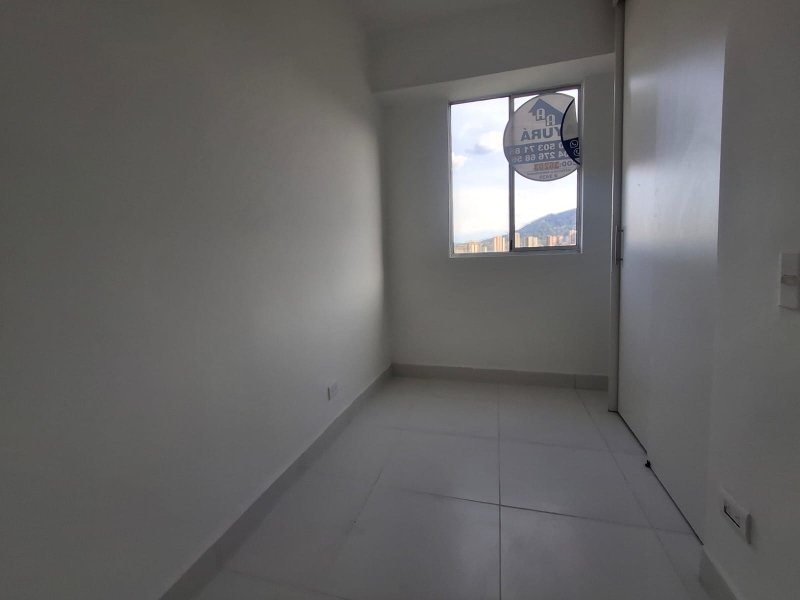 Apartamento para el arriendo en Itagüí el codigo es 17669 Foto 8