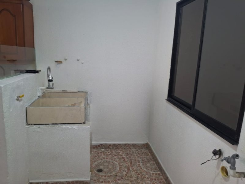 Apartamento para el arriendo en Sabaneta el codigo es 16856 Foto 7
