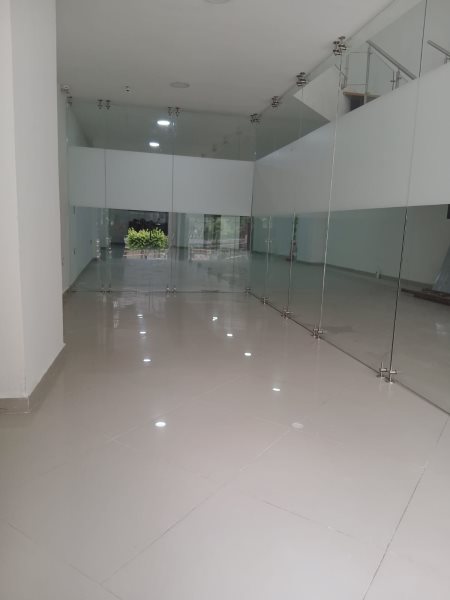 Local para el arriendo en Sabaneta el codigo es 16850 Foto 3