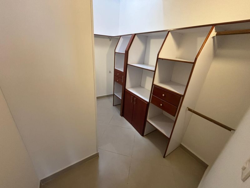 Apartamento para el arriendo en Sabaneta el codigo es 15772 Foto 17