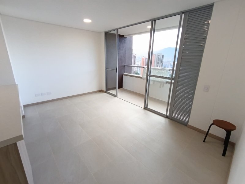 Apartamento para el arriendo en Sabaneta el codigo es 17433 Foto 5