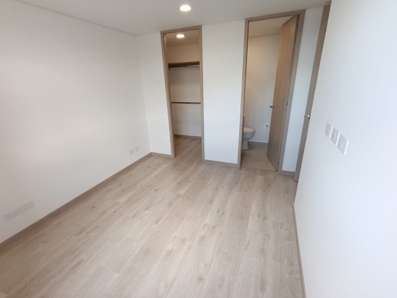 Apartamento para el arriendo en Sabaneta el codigo es 17433 Foto 9