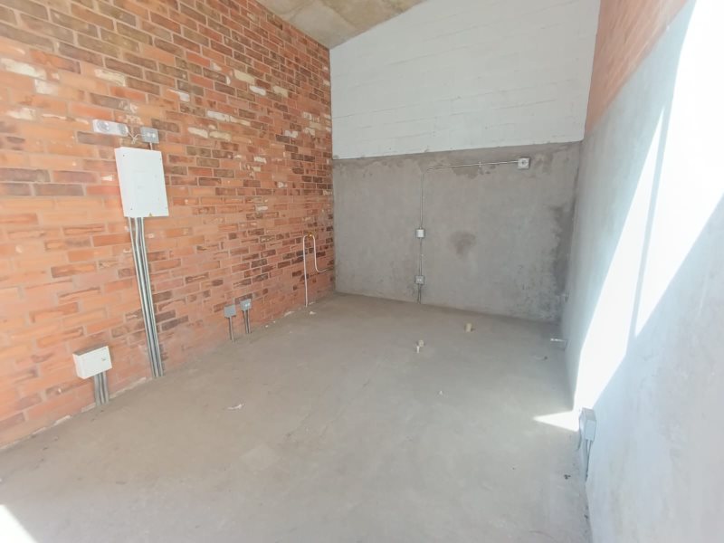 Local para el arriendo en Sabaneta el codigo es 11850 Foto 3