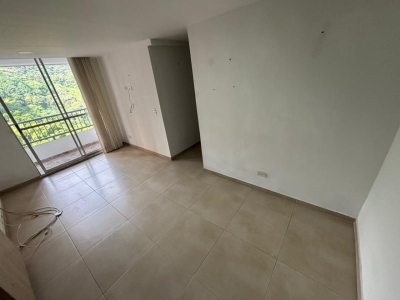 Apartamento para el arriendo en Sabaneta el codigo es 17068 Foto 3