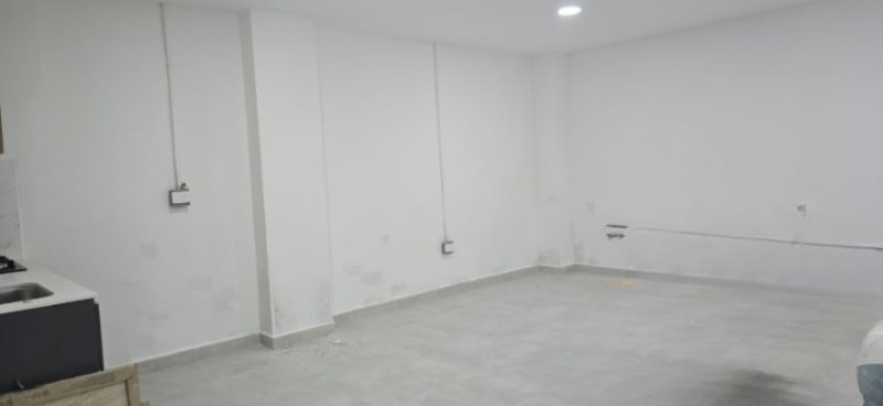 Local para el arriendo en Envigado - La Paz el codigo es 17015 Foto 4