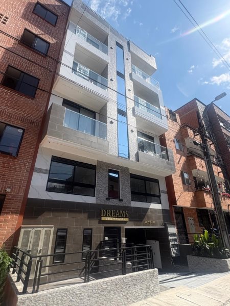 Local para el arriendo en Envigado - La Paz el codigo es 17015 Foto 7