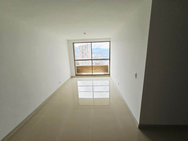 Apartamento para el arriendo en Sabaneta el codigo es 16154 Foto 3