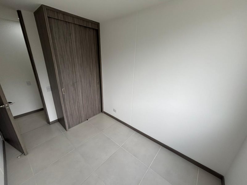 Apartamento para el arriendo en Sabaneta el codigo es 15463 Foto 8