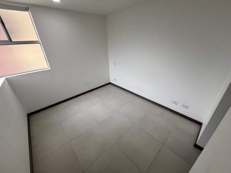 Apartamento para el arriendo en Sabaneta el codigo es 15463 Foto 9