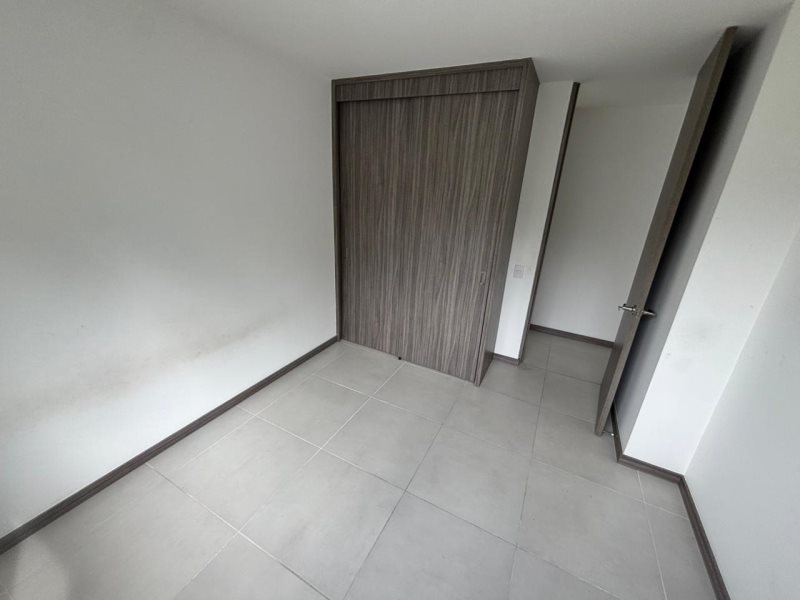Apartamento para el arriendo en Sabaneta el codigo es 15463 Foto 11