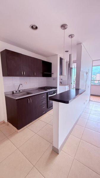 Apartamento para el arriendo en La Estrella el codigo es 17021 Foto 2