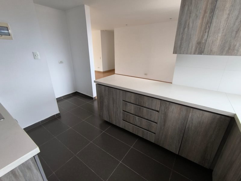 Apartamento para el arriendo en Envigado el codigo es 16854 Foto 2