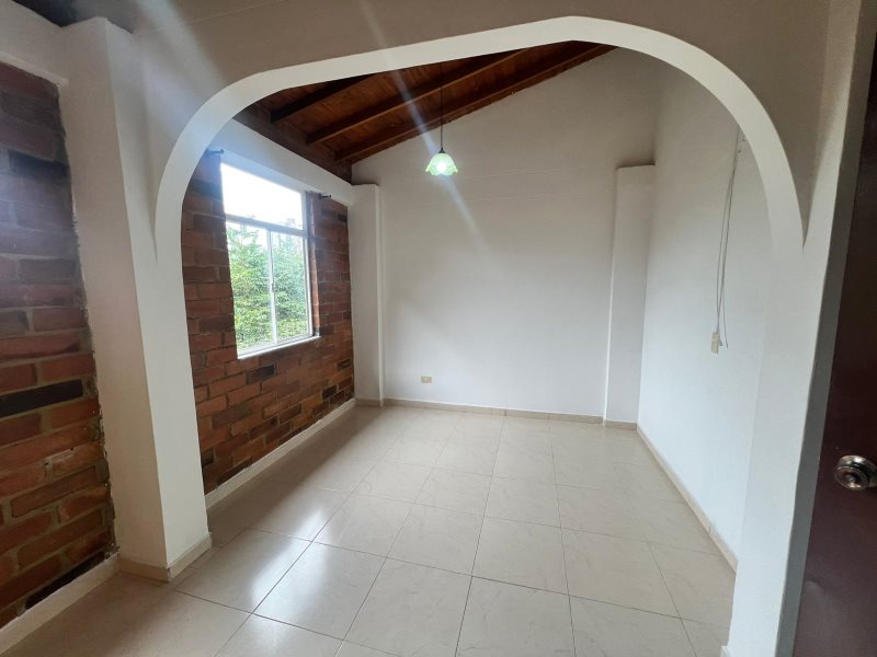 Apartamento para el arriendo en Sabaneta el codigo es 17086 Foto 6