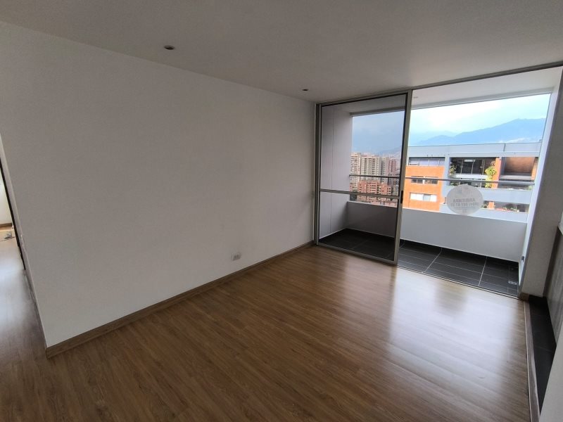 Apartamento para el arriendo en Envigado el codigo es 16854 Foto 7