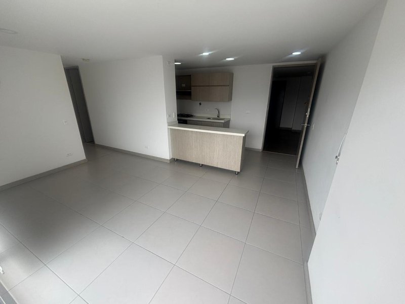 Apartamento para el arriendo en Sabaneta el codigo es 17396 Foto 4