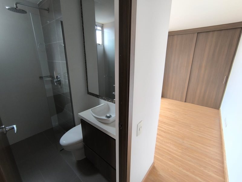 Apartamento para el arriendo en Envigado el codigo es 16854 Foto 23