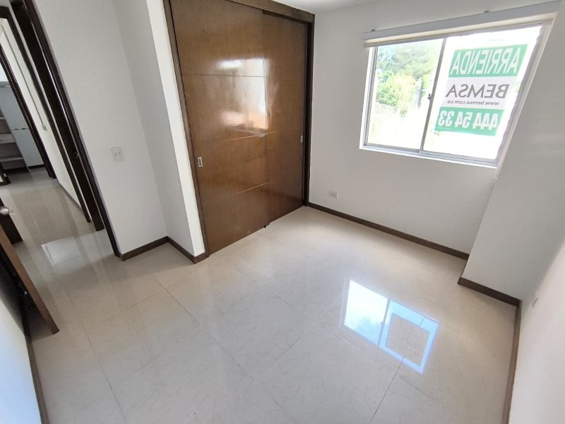 Apartamento para el arriendo en Sabaneta el codigo es 15853 Foto 17