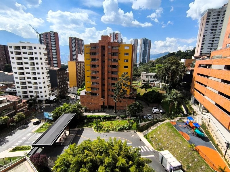 Apartamento para el arriendo en Sabaneta el codigo es 15853 Foto 14