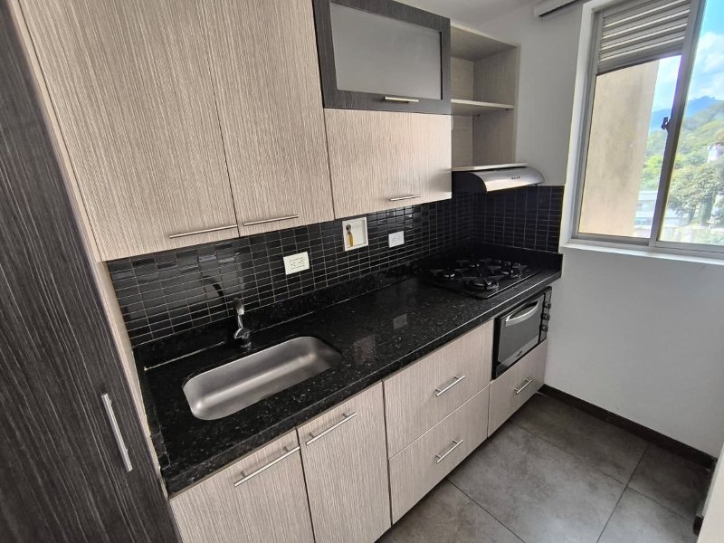 Apartamento para el arriendo en Sabaneta el codigo es 15853 Foto 3