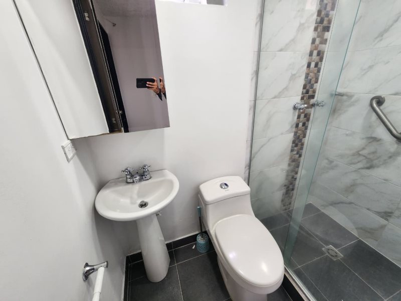 Apartamento para el arriendo en Sabaneta el codigo es 17046 Foto 12