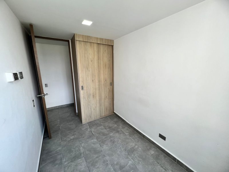 Apartamento para el arriendo en Sabaneta el codigo es 17084 Foto 4