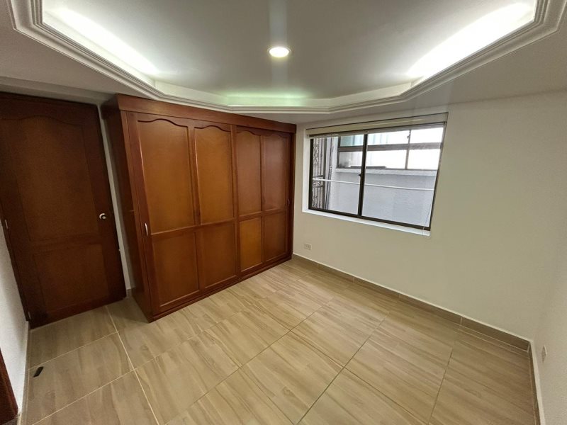 Apartamento para el arriendo en Envigado el codigo es 17112 Foto 14
