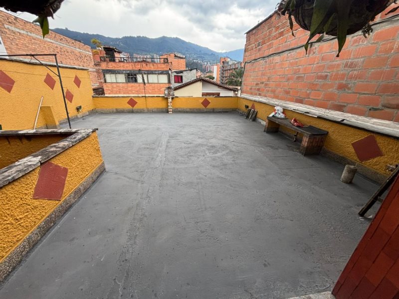 Apartamento para el arriendo en Envigado el codigo es 17045 Foto 8