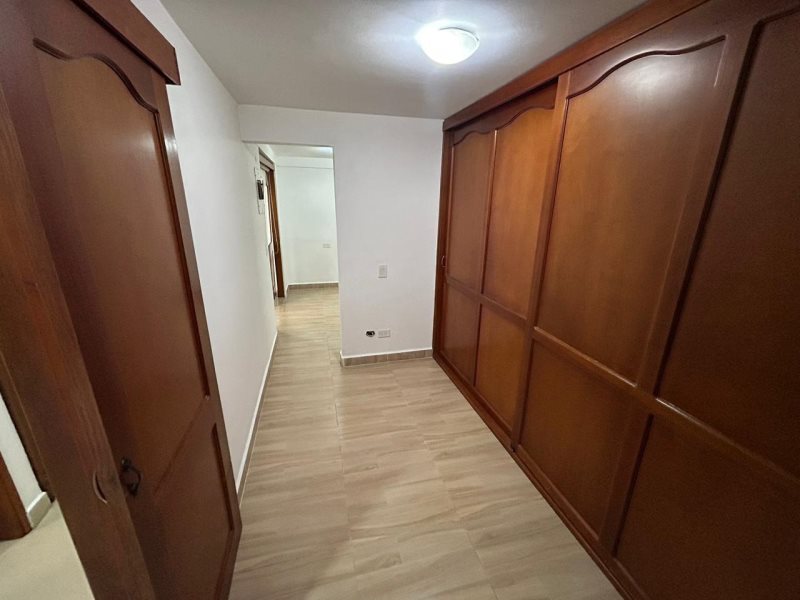 Apartamento para el arriendo en Envigado el codigo es 17112 Foto 16