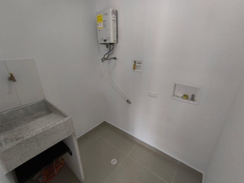 Apartamento para el arriendo en Sabaneta el codigo es 17113 Foto 18