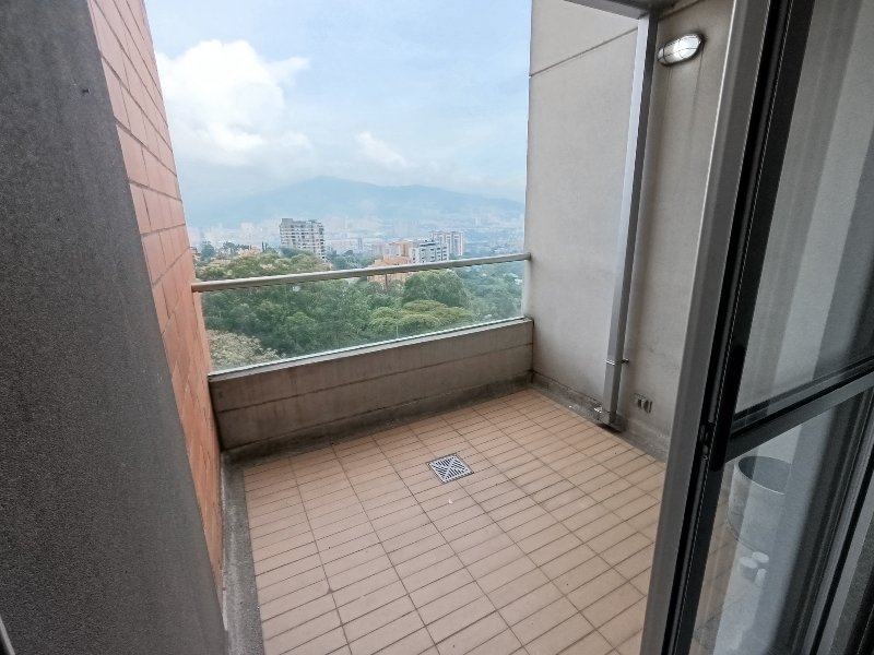 Apartamento para el arriendo en Envigado el codigo es 17131 Foto 6
