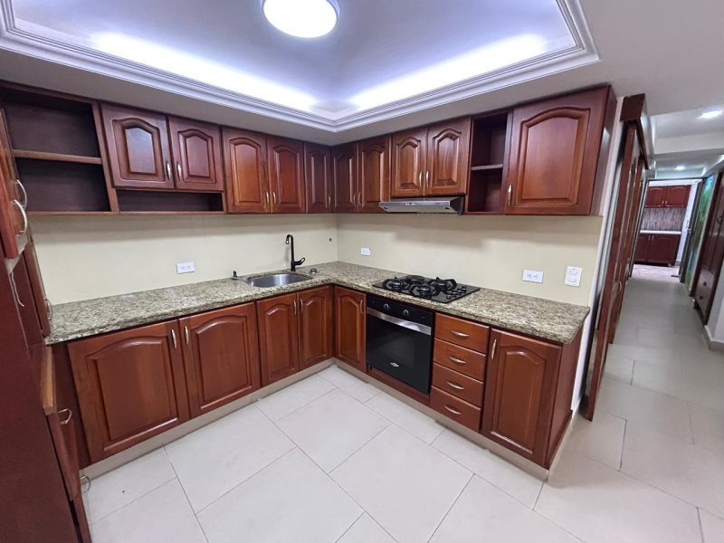 Apartamento para el arriendo en Envigado el codigo es 17112 Foto 2